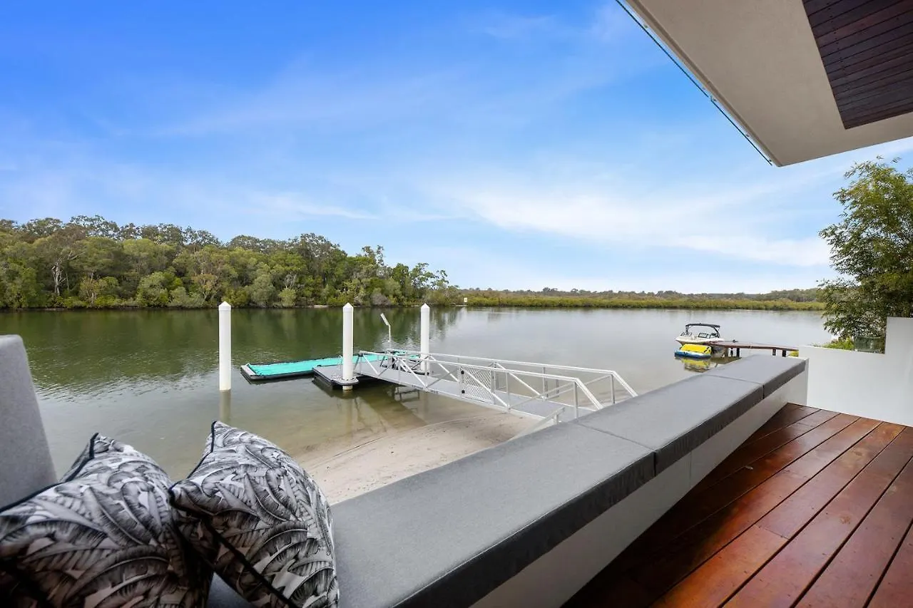 Modern Riverview Escape With Private Pool Noosaville 0*,  Austrália